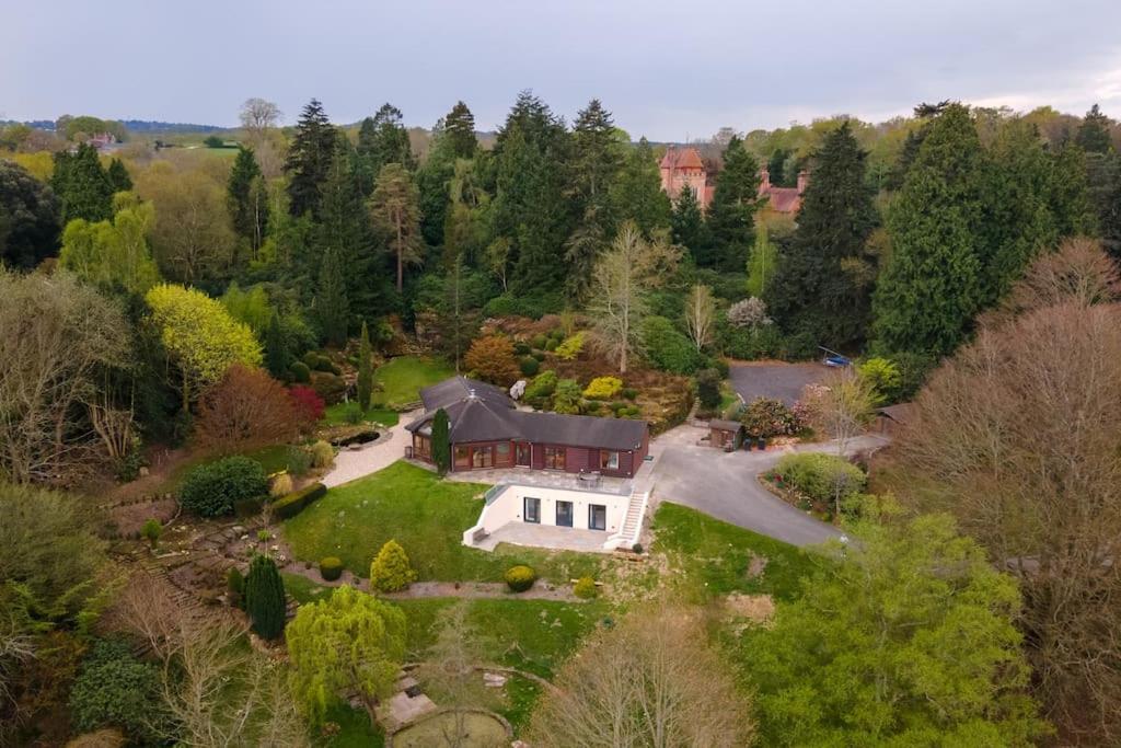 Modern Country Villa, Stunning Gardens And View Royal Tunbridge Wells Exteriér fotografie